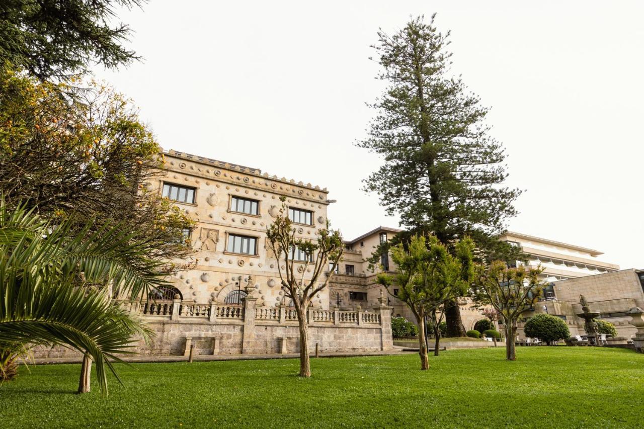 Pazo Los Escudos Hotel Spa & Resort Vigo Exterior photo University of Lleida