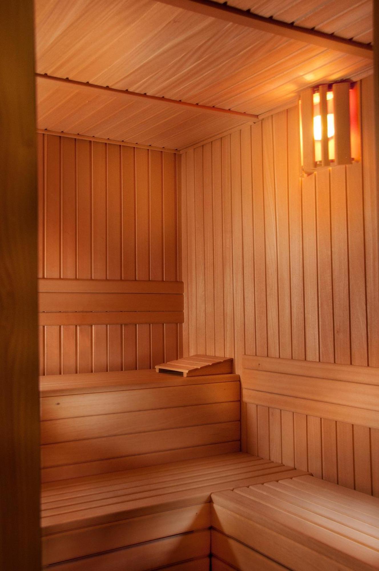 Pazo Los Escudos Hotel Spa & Resort Vigo Exterior photo A traditional Finnish sauna